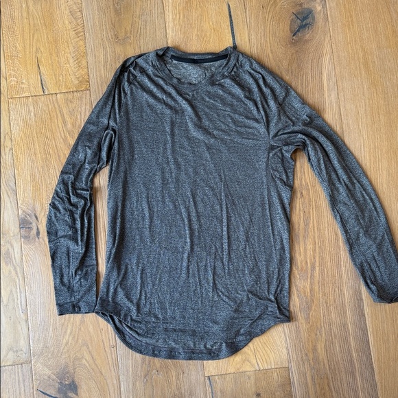 lululemon athletica Other - lululemon athletica Men's Long Sleeve Shirt in Dark Gray